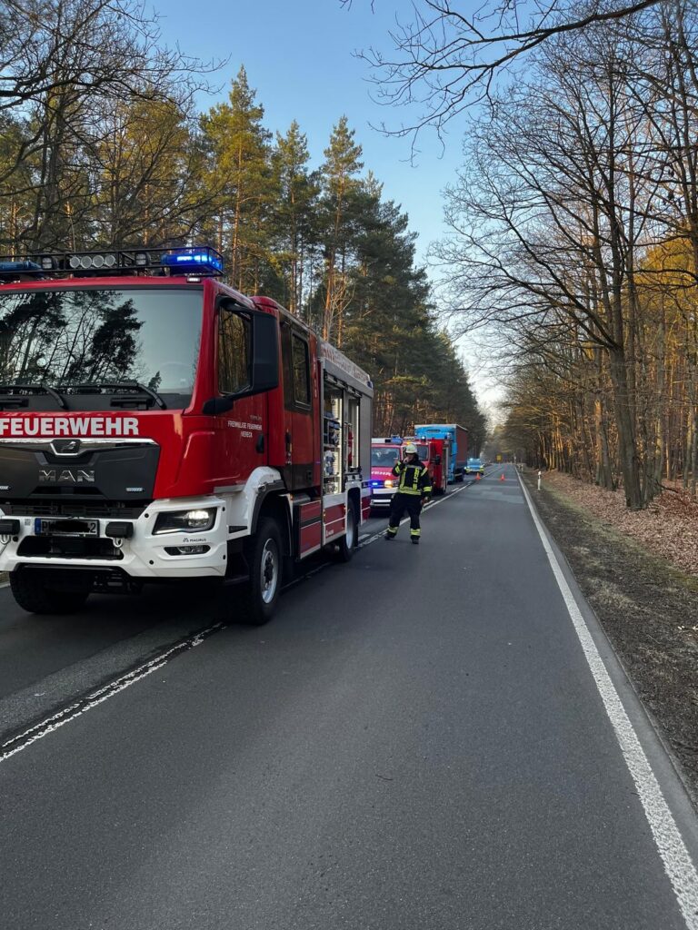 VKU / VU Leicht / Viereck Richtung Siedlung